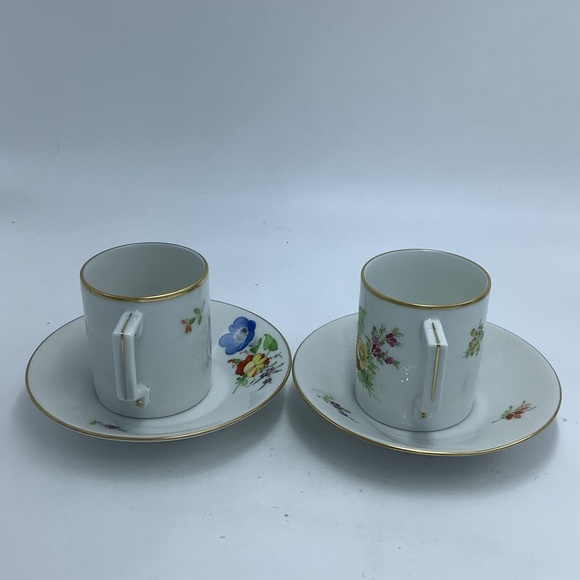 Two Hochst Germany Hand Painted Porcelain Demitasse Cups and Saucers. - Picture 5 of 15